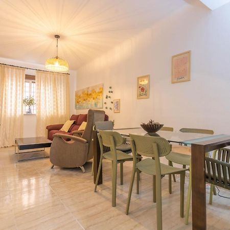 Apartamento Mundo Mencia - 3 Dormitorios En Triana Sevilla Dış mekan fotoğraf